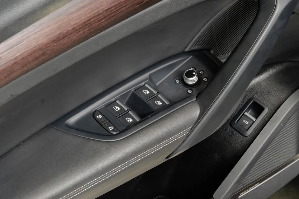 2023 Audi FY Q5 - Image 3 of 20