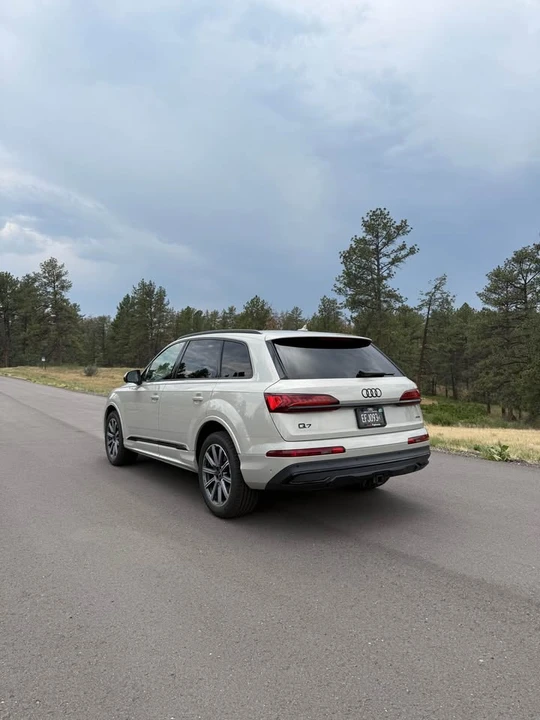 2023 Audi 4M Q7 - Image 3 of 16