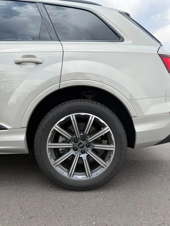 2023 Audi 4M Q7 - Image 13 of 16