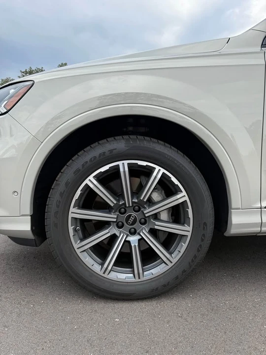 2023 Audi 4M Q7 - Image 12 of 16