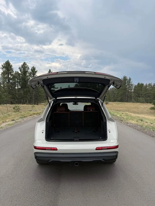 2023 Audi 4M Q7 - Image 10 of 16