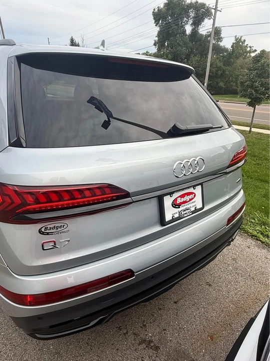 2023 Audi 4M Q7 - Image 10 of 14