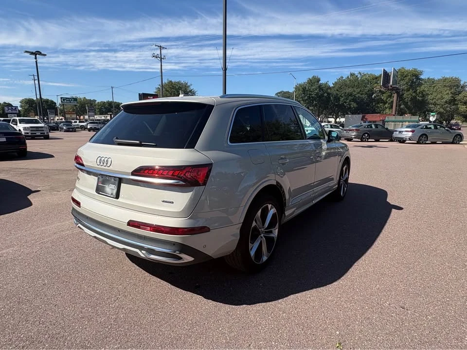 2023 Audi 4M Q7 - Image 6 of 18