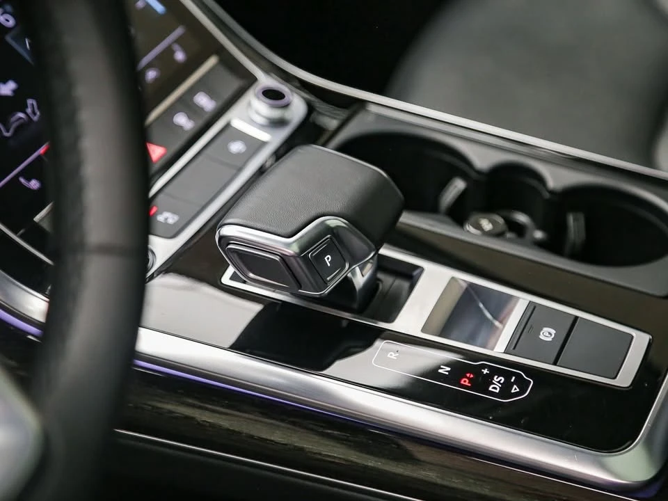 2023 Audi 4M Q7 - Image 10 of 18