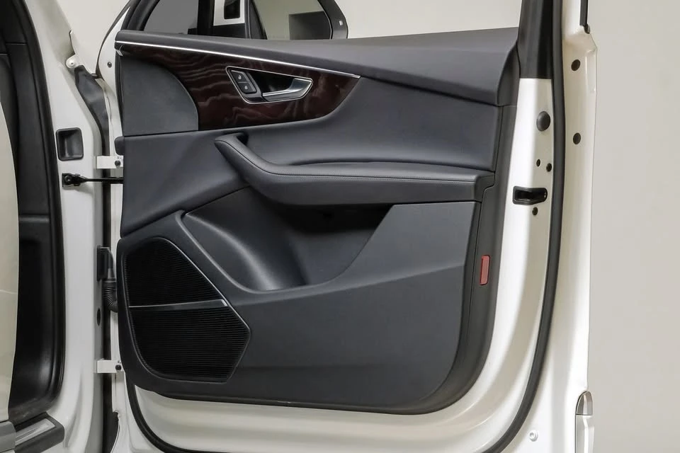2023 Audi 4M Q7 - Image 17 of 20