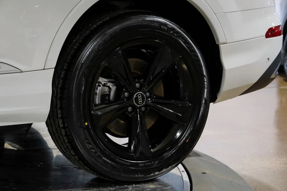 2023 Audi 4M Q7 - Image 18 of 20