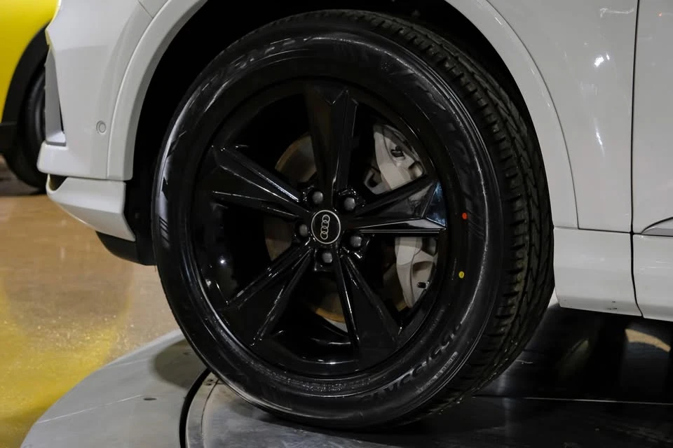 2023 Audi 4M Q7 - Image 7 of 20