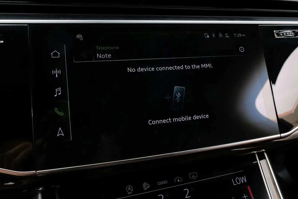 2023 Audi 4M Q7 - Image 2 of 20