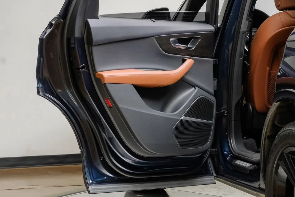 2023 Audi 4M Q7 - Image 16 of 20