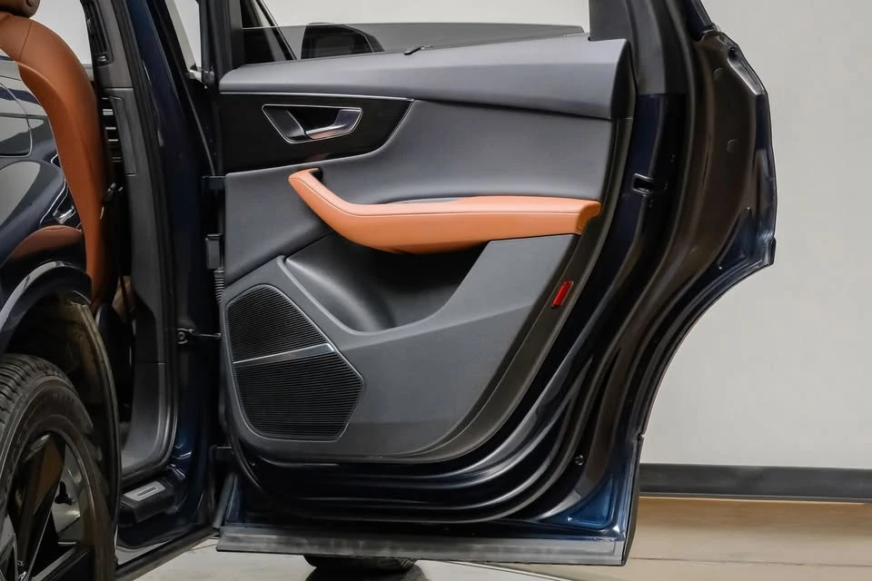 2023 Audi 4M Q7 - Image 16 of 20