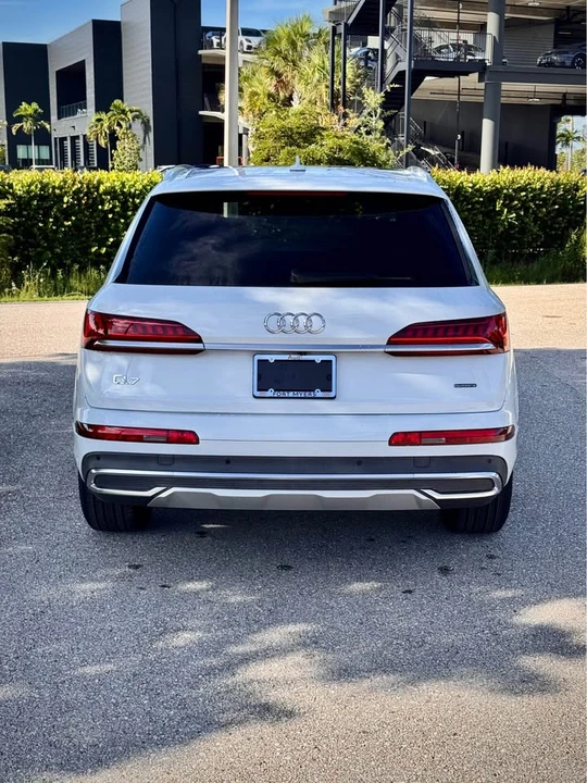 2023 Audi 4M Q7 - Image 10 of 20