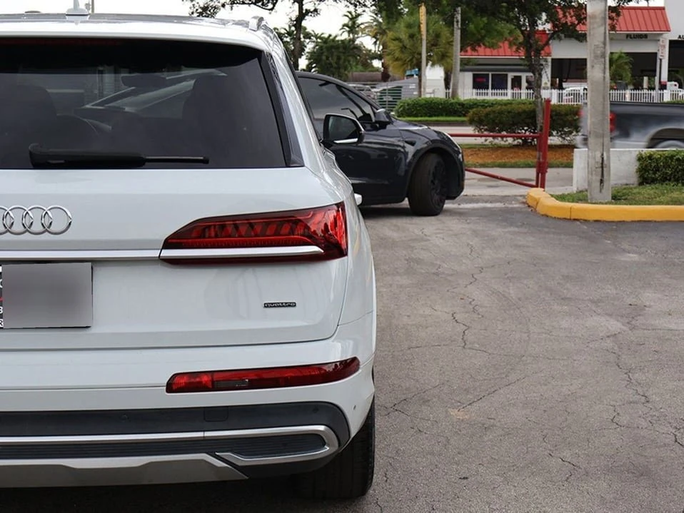 2023 Audi 4M Q7 - Image 17 of 20