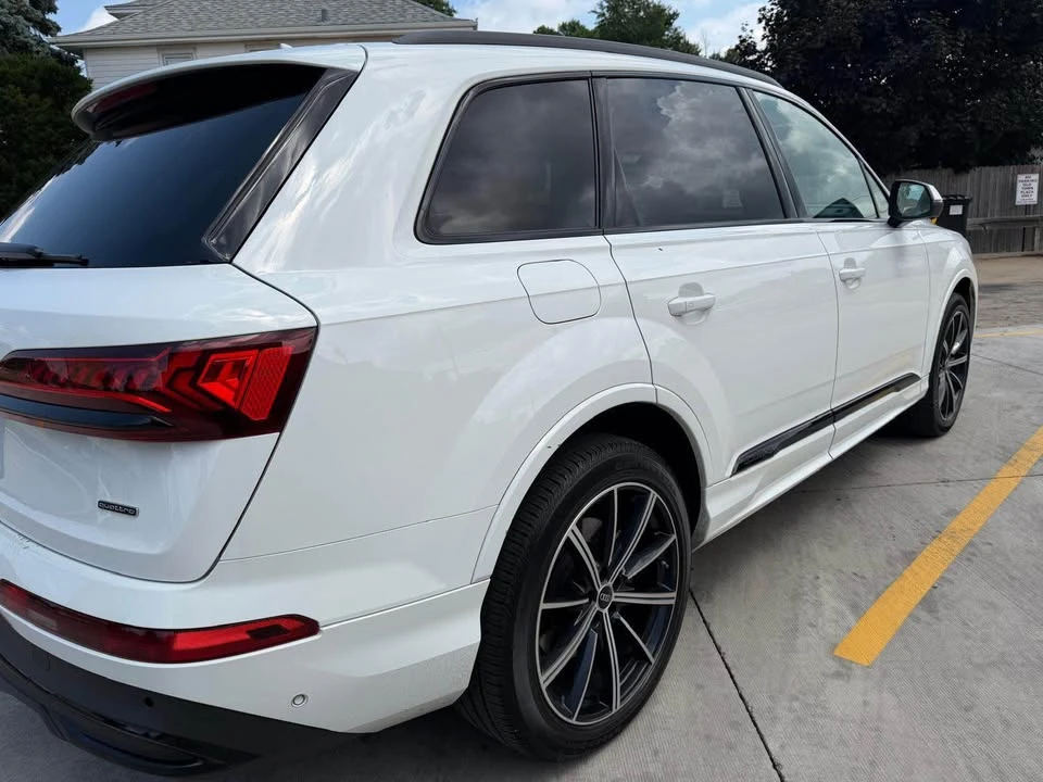 2023 Audi 4M Q7 - Image 3 of 13