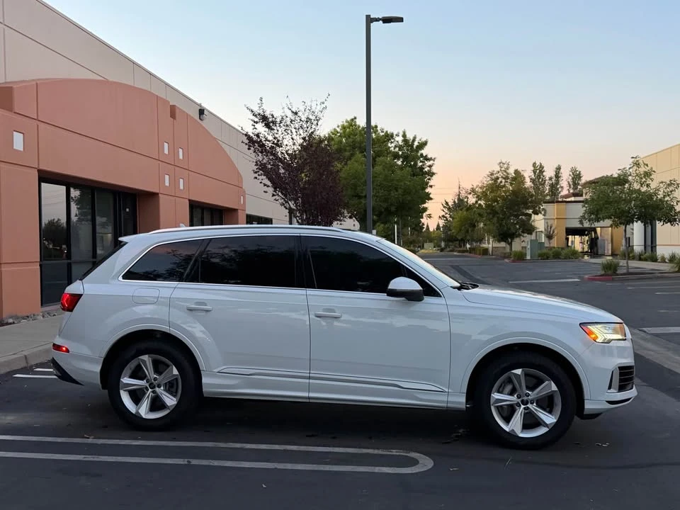 2023 Audi 4M Q7 - Image 3 of 15