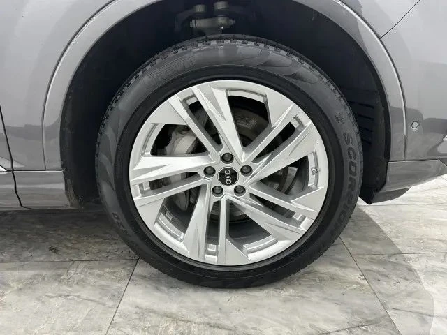 2023 Audi 4M Q7 - Image 11 of 12