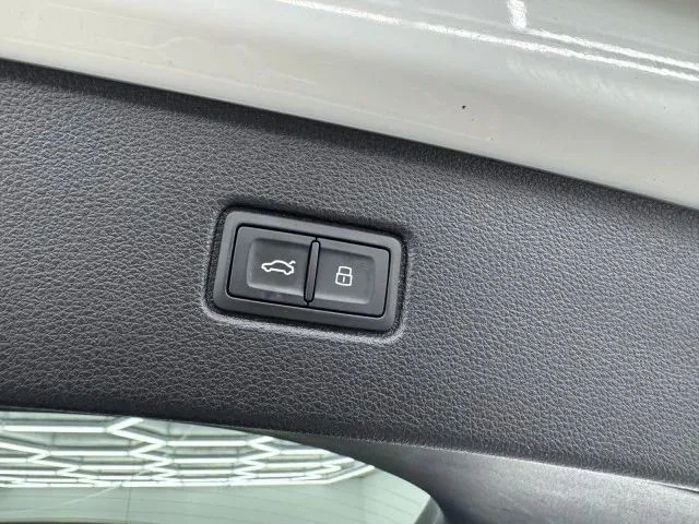 2023 Audi 4M Q7 - Image 10 of 12