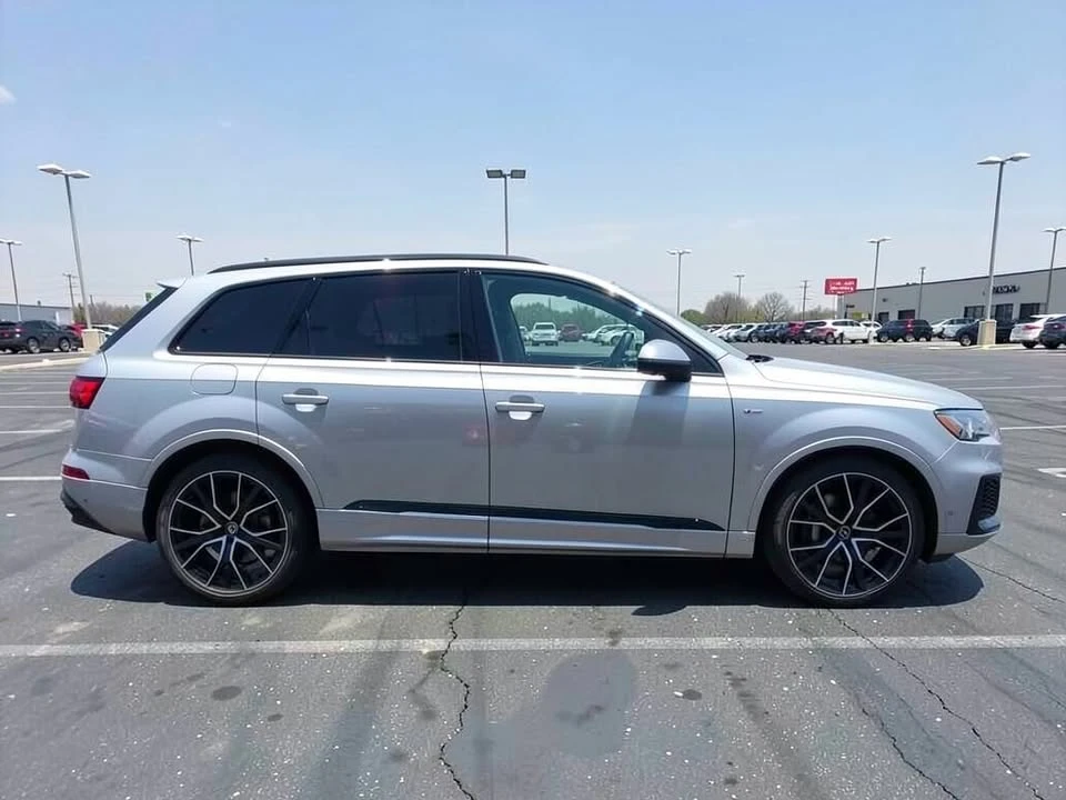 2023 Audi 4M Q7 - Image 4 of 12