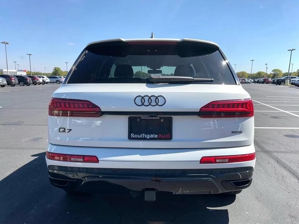 2023 Audi 4M Q7 - Image 3 of 12