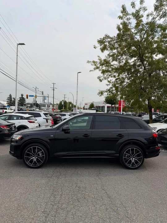 2023 Audi 4M Q7 - Image 2 of 10