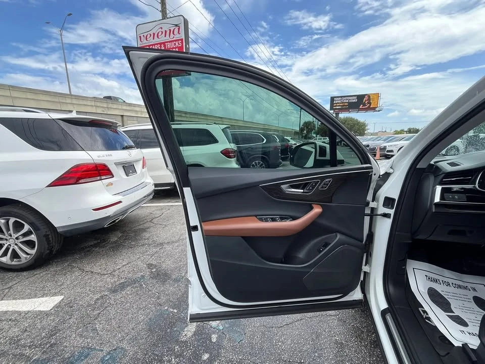 2023 Audi 4M Q7 - Image 9 of 20