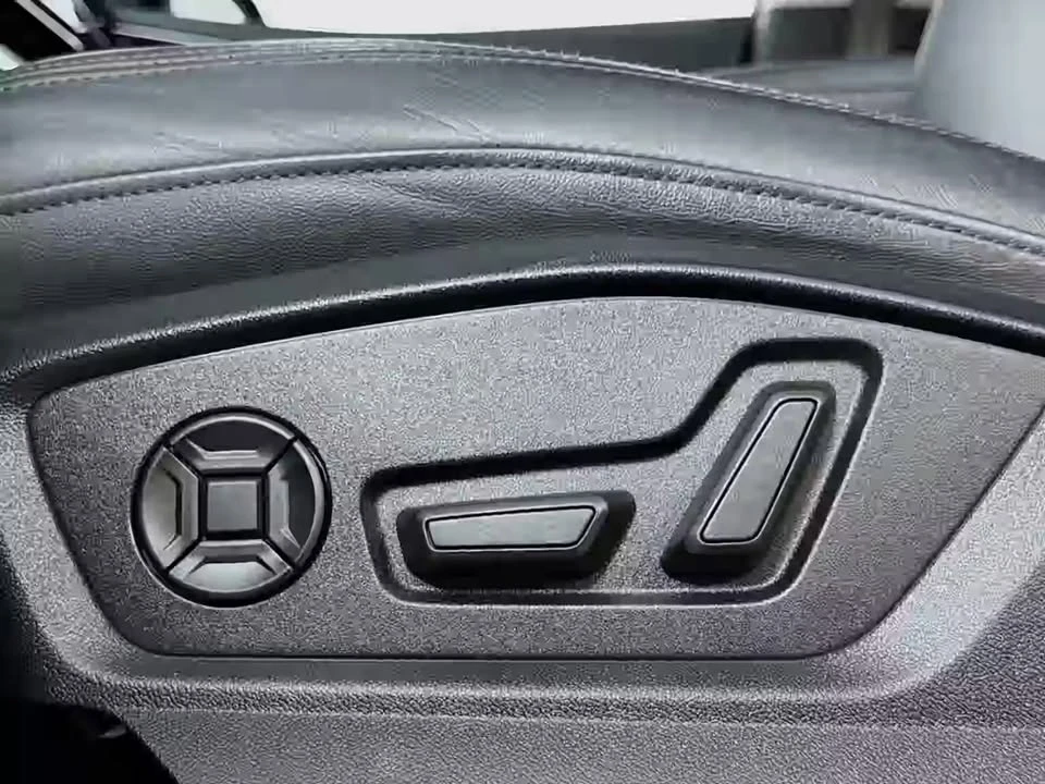 2023 Audi 4M Q7 - Image 17 of 18