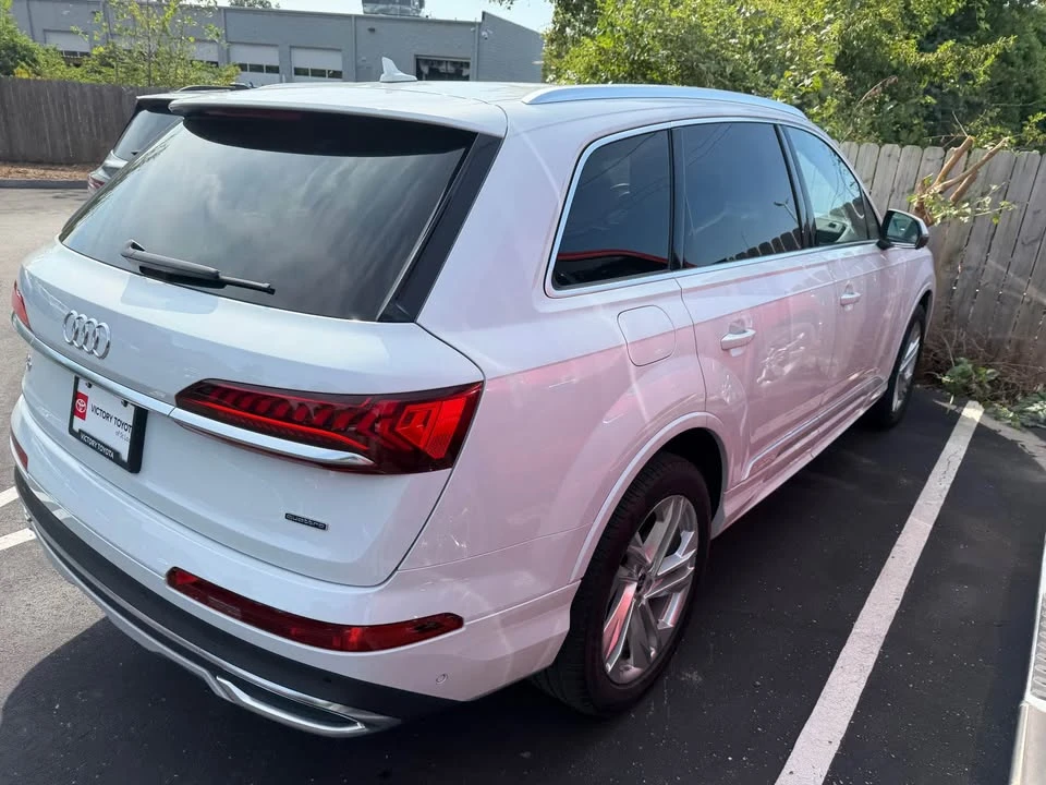 2023 Audi 4M Q7 - Image 2 of 11