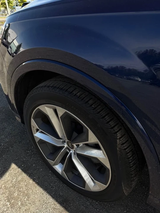 2023 Audi 4M Q7 - Image 4 of 17