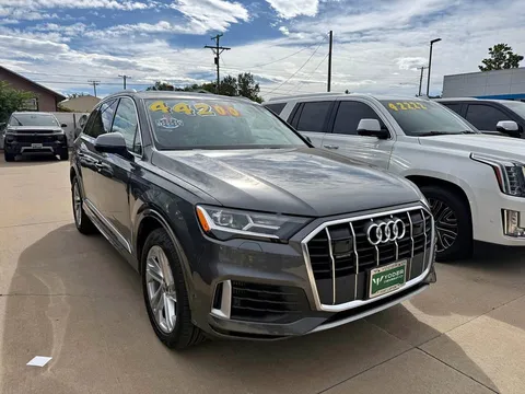 2023 Audi Q7 Premium Plus