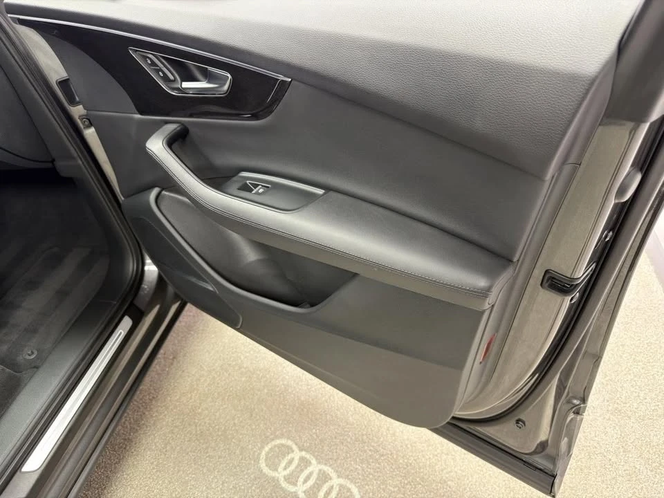 2023 Audi 4M Q7 - Image 13 of 20