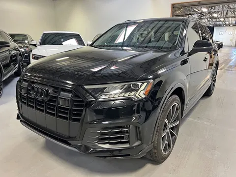 2023 Audi Q7 Premium Plus