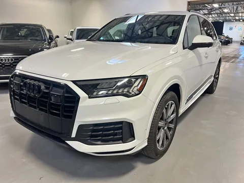 2023 Audi Q7 Premium Plus