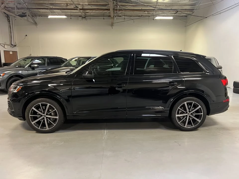 2023 Audi 4M Q7 - Image 2 of 3