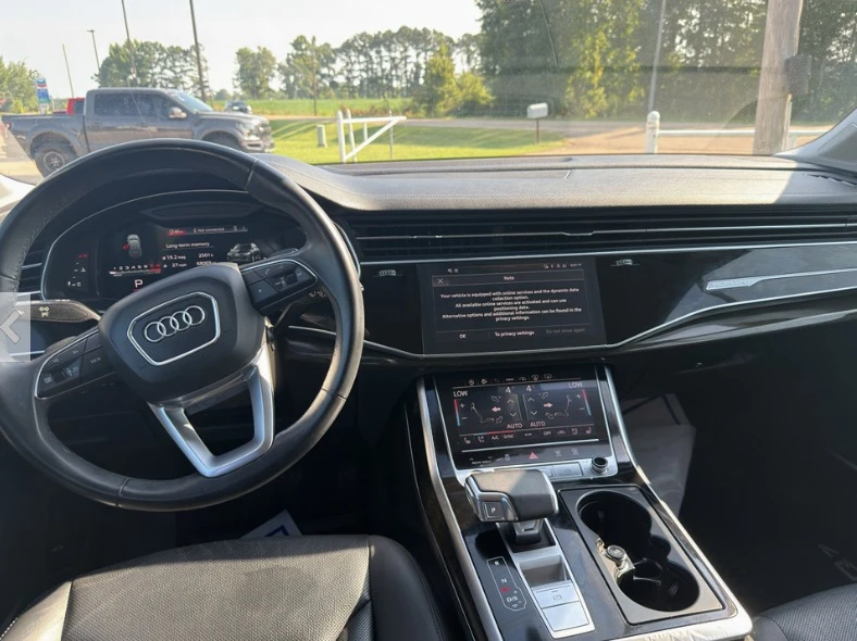 2023 Audi 4M Q7 - Image 2 of 9