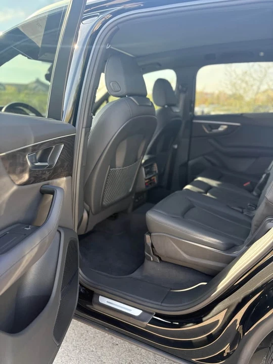 2023 Audi 4M Q7 - Image 10 of 17