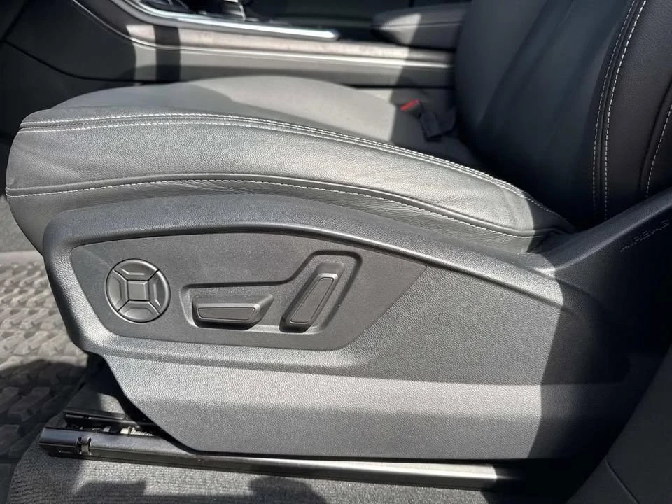 2023 Audi Q8 - Image 17 of 20