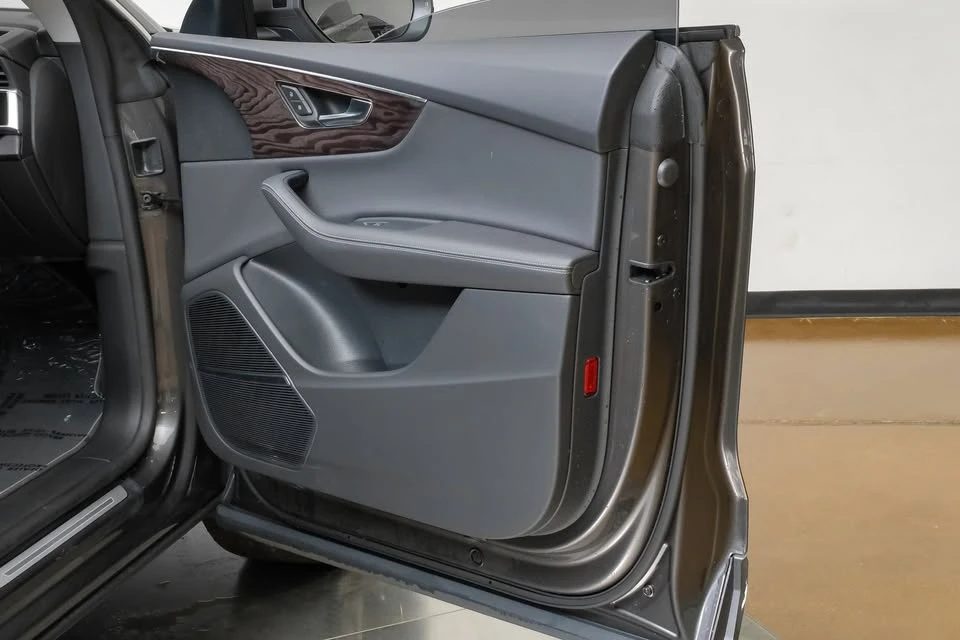 2023 Audi Q8 - Image 16 of 20