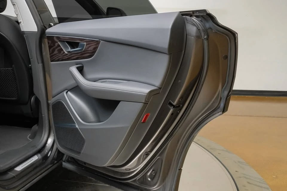 2023 Audi Q8 - Image 18 of 20