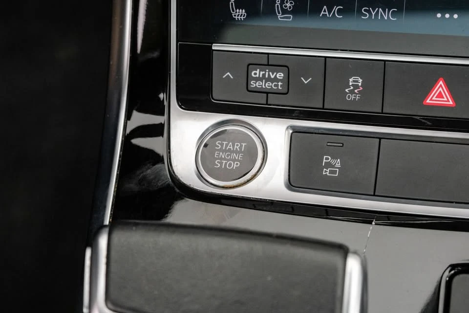 2023 Audi Q8 - Image 17 of 20