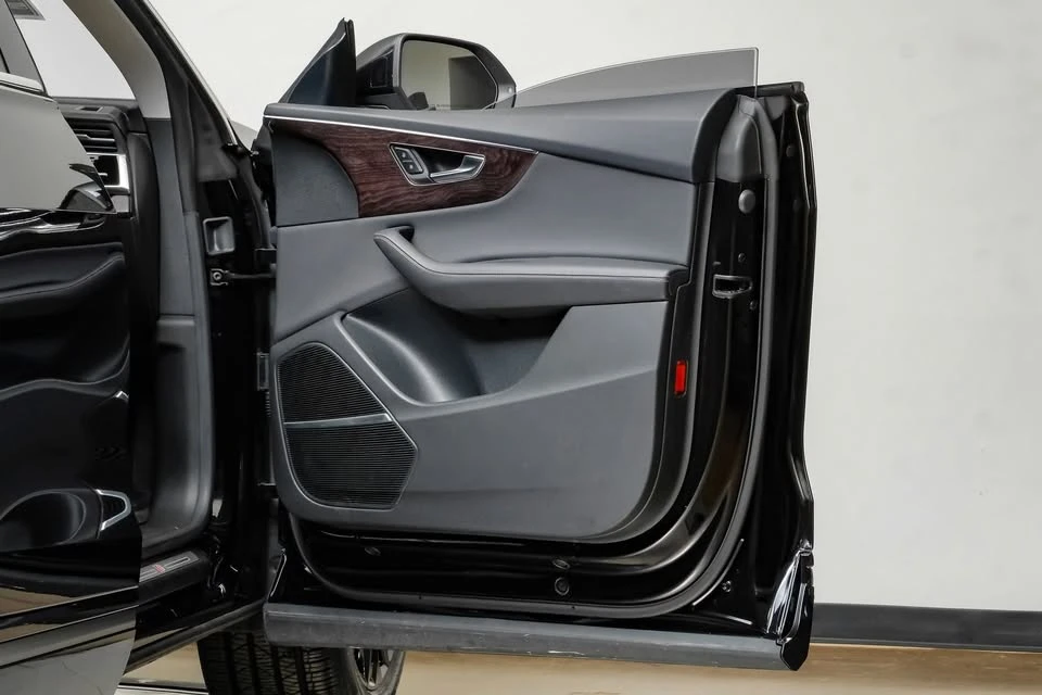 2023 Audi Q8 - Image 9 of 20