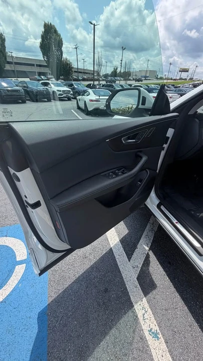 2023 Audi Q8 - Image 7 of 14