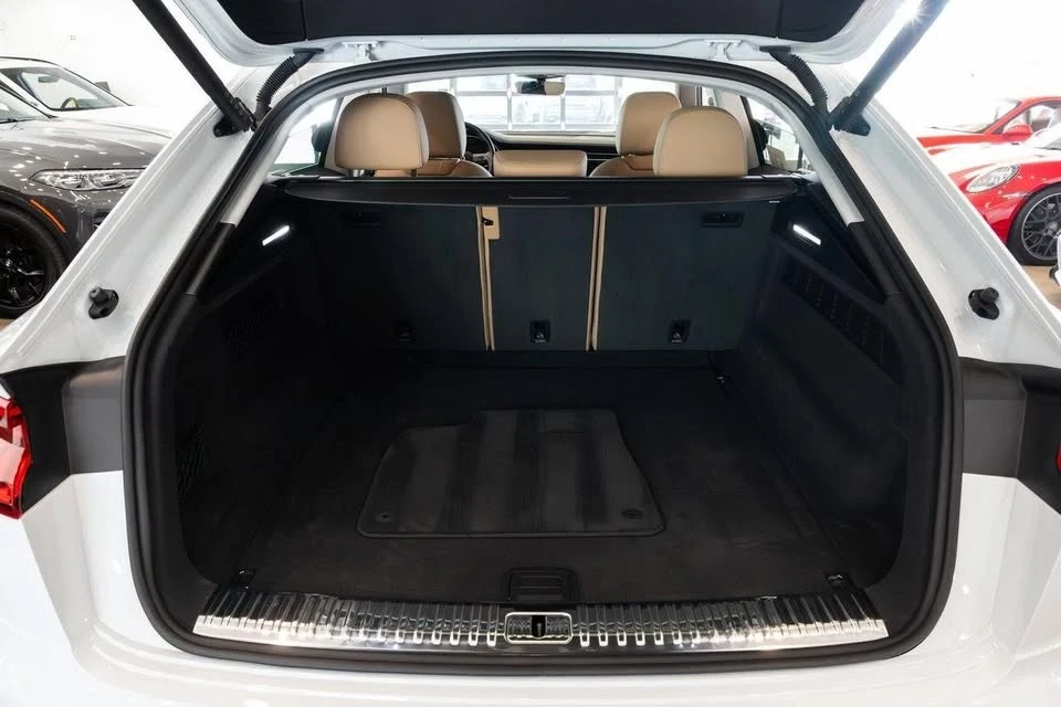 2023 Audi Q8 - Image 7 of 20
