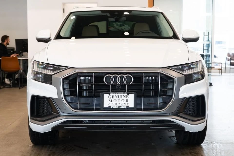 2023 Audi Q8 - Image 2 of 20