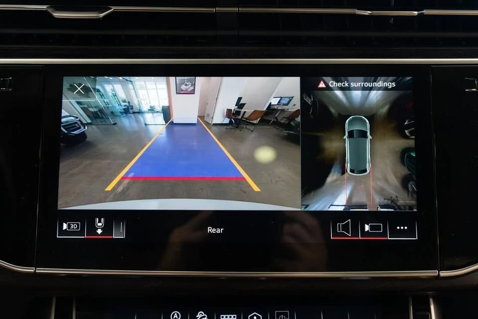 2023 Audi Q8 - Image 12 of 20