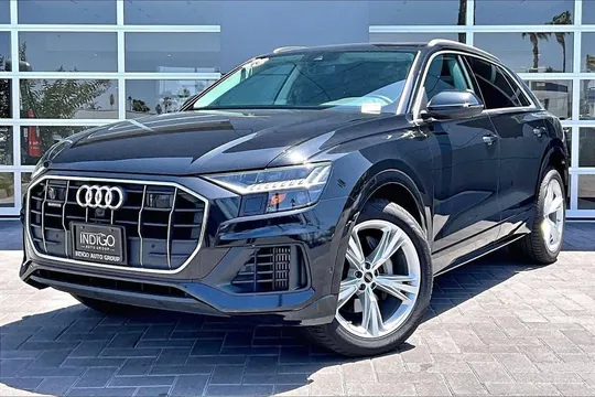 2023 Audi Q8 55 Premium Plus