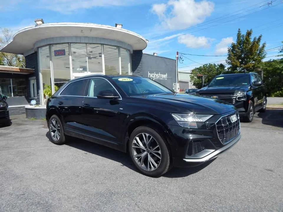 2023 Audi Q8 - Image 2 of 9