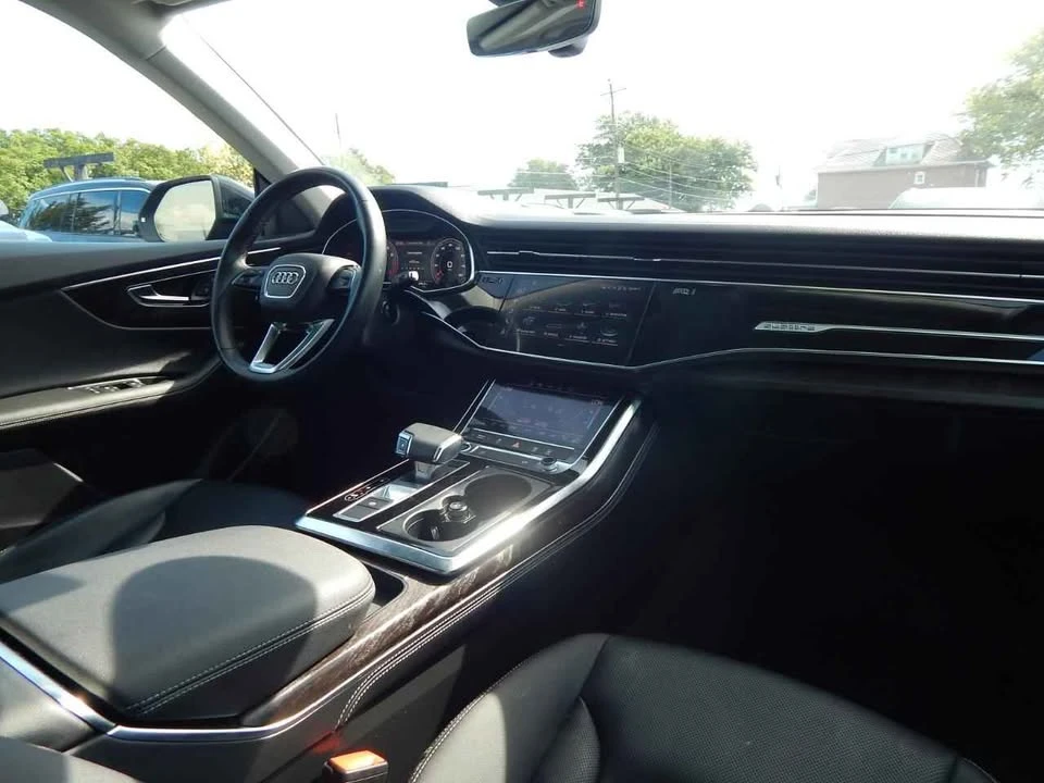 2023 Audi Q8 - Image 8 of 9