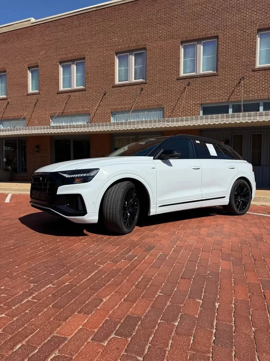 2023 Audi Q8 - Image 2 of 16