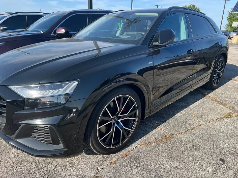 2023 Audi Q8 - Image 2 of 11