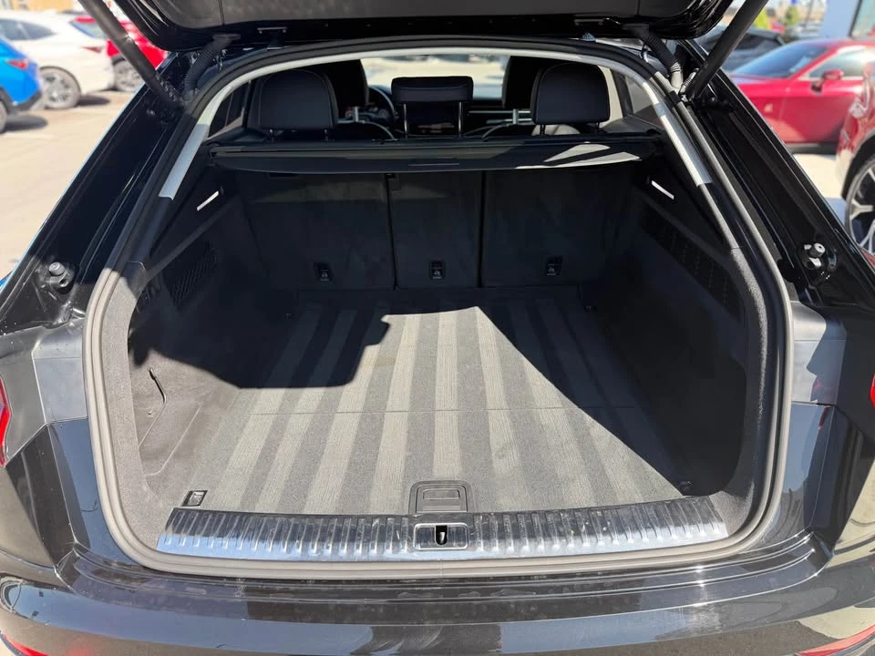 2023 Audi Q8 - Image 5 of 9