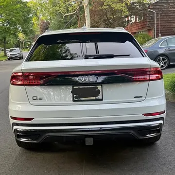 2023 Audi Q8